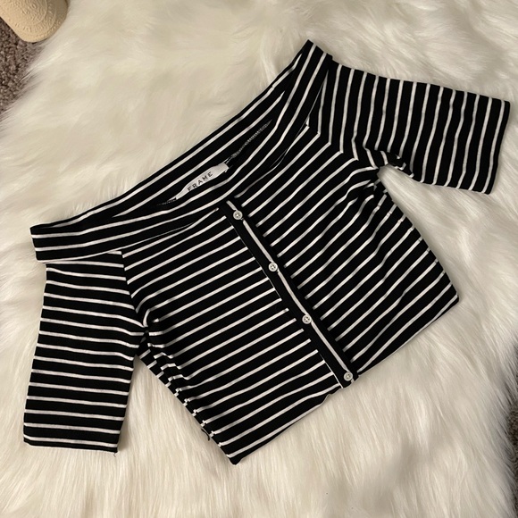 FRAME Off-the-Shoulder Button-Front Striped Tee - Picture 4 of 4